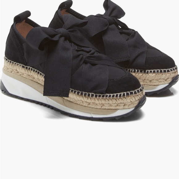 Free People Chapman size 38 sold out on all websites!! - Picture 3 of 4